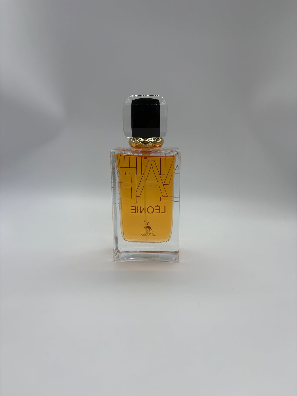 LÉONIE